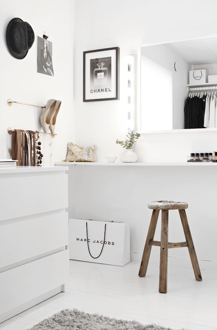 Walk in Closet